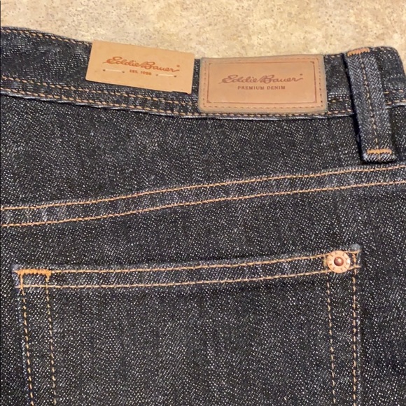 Women’s new with tags Eddie Bauer jeans size 14L - Picture 2 of 7